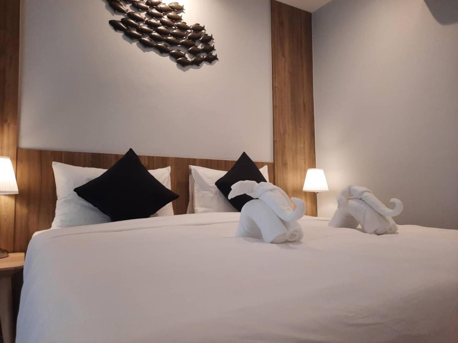 Evergreen Hotel 3*