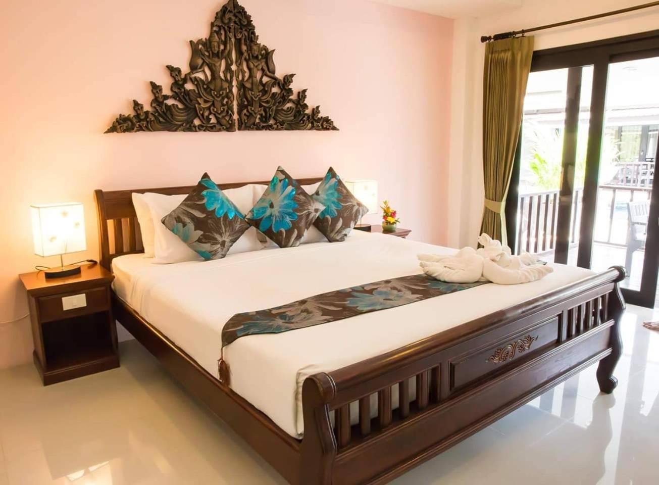 The Florist Hotel