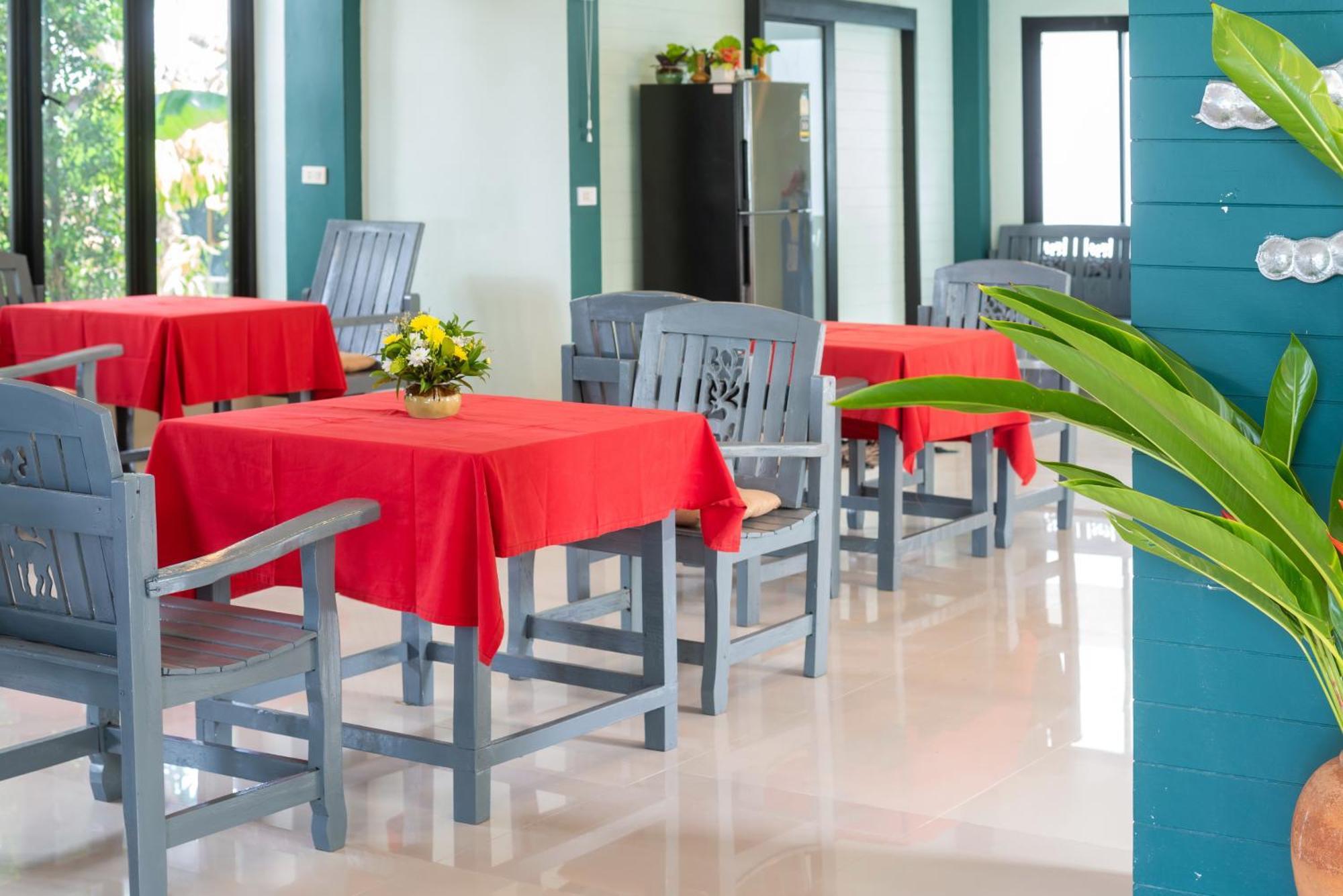 Hotel The Florist 3*