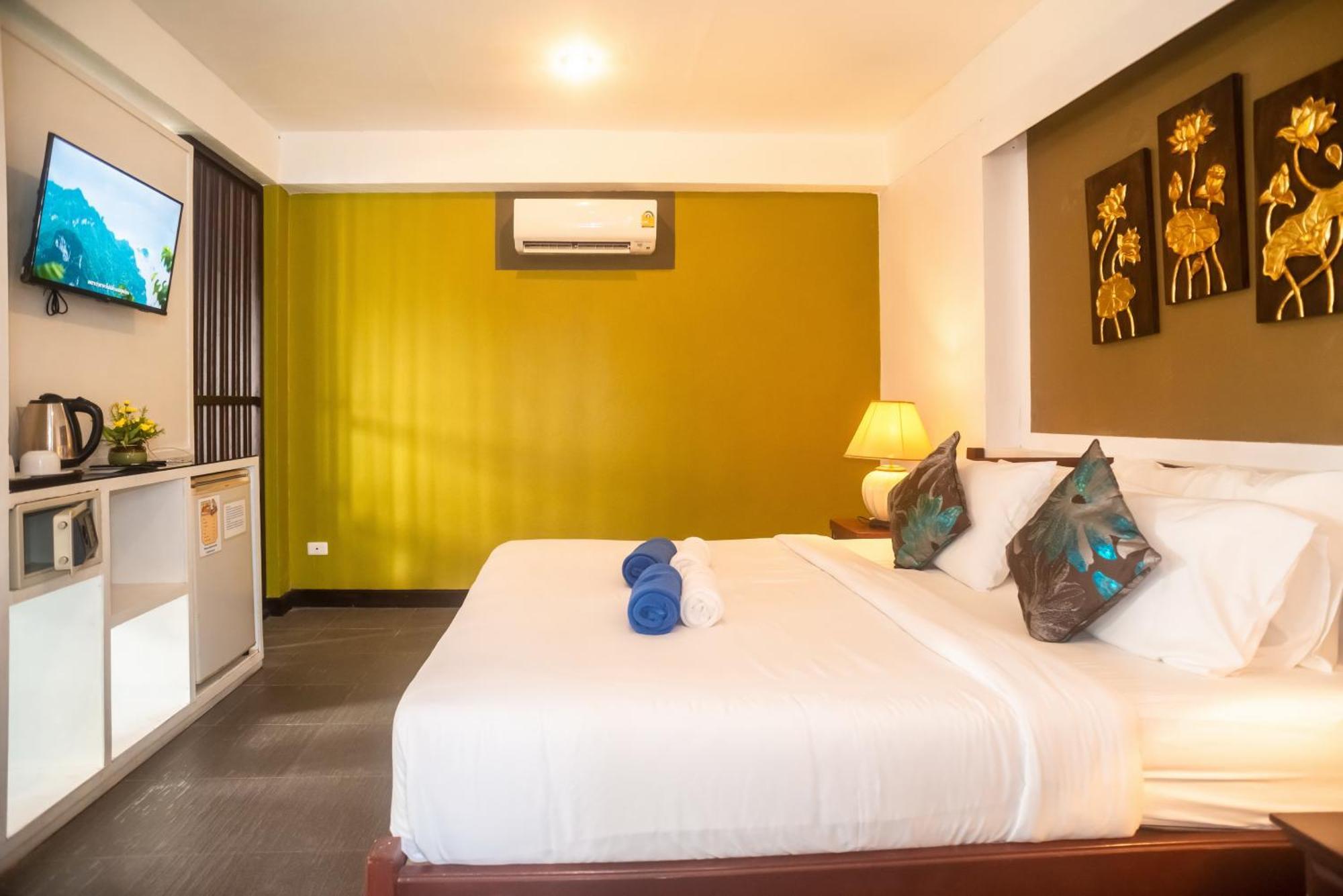 The Florist Hotel