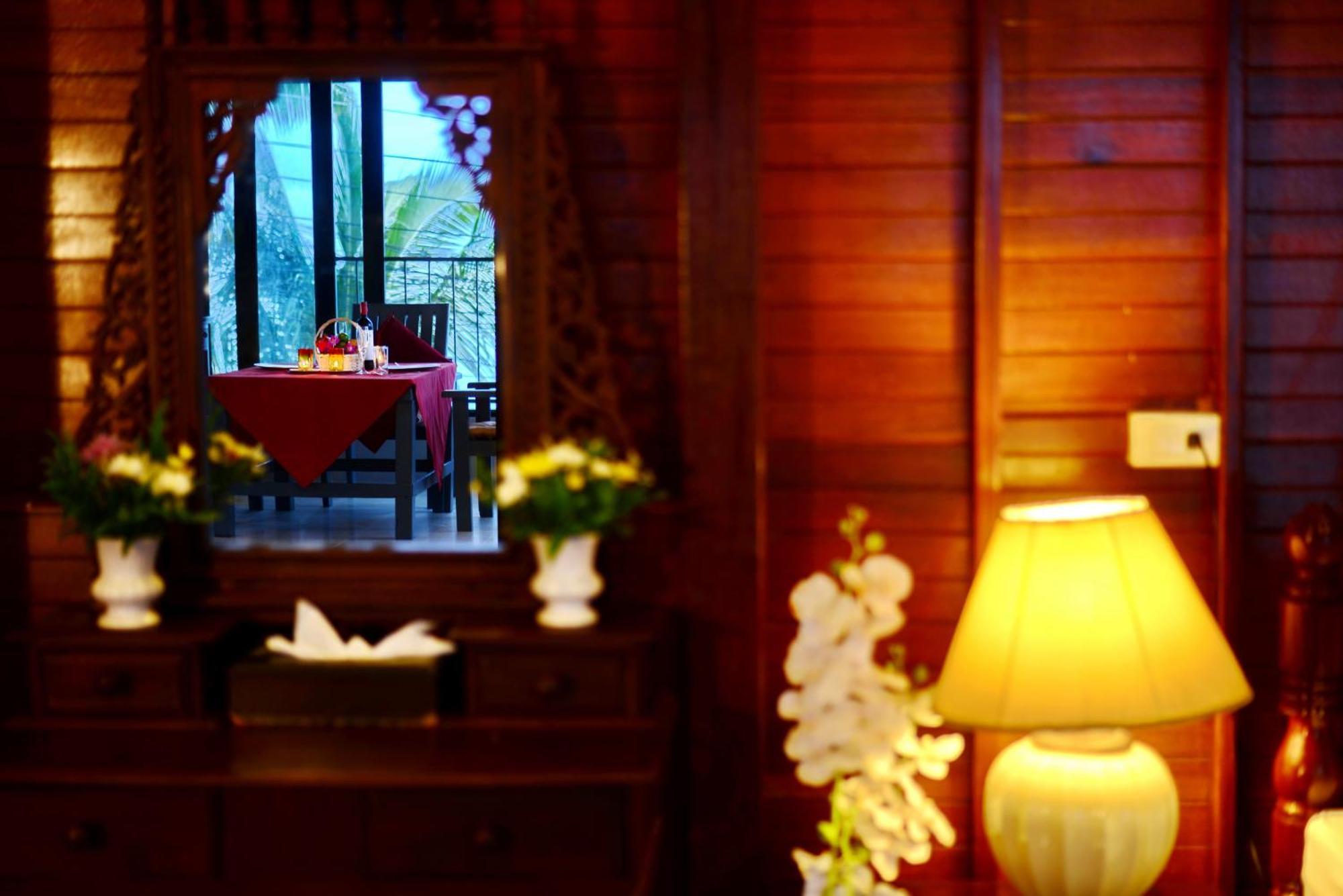 The Florist Hotel