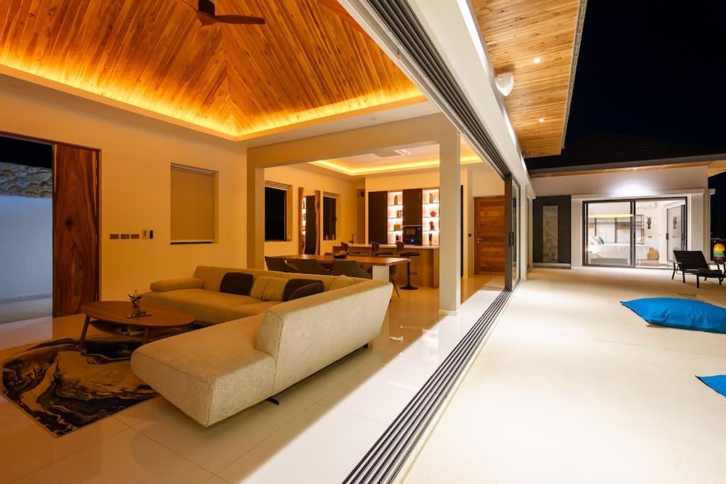Nirvana - Wonderful Sea View Villa