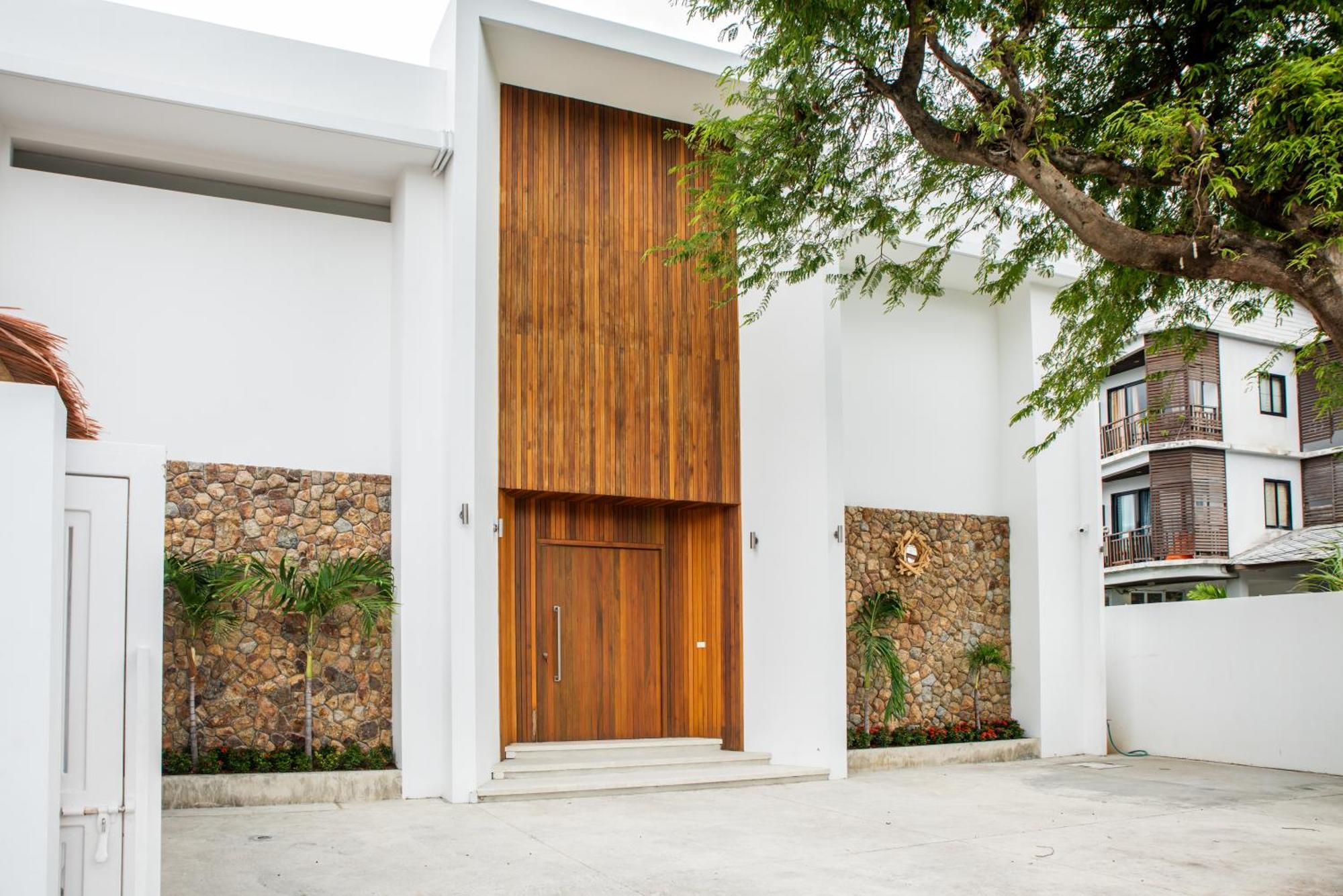 5house:a Luxury Beachfront On Samui 滨海5卧室别墅 * Hua Thanon (Koh Samui)