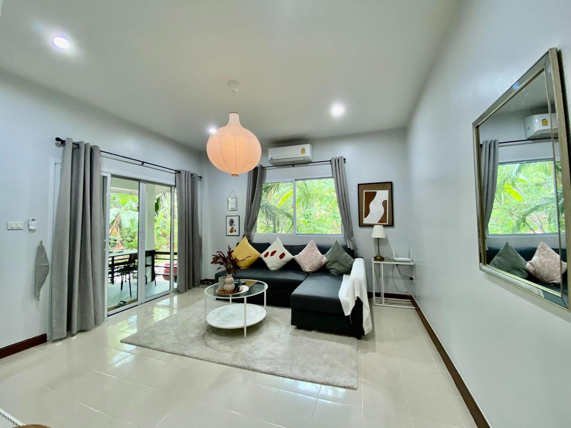 Baan Patcharintorn Samui * Strand von Chaweng