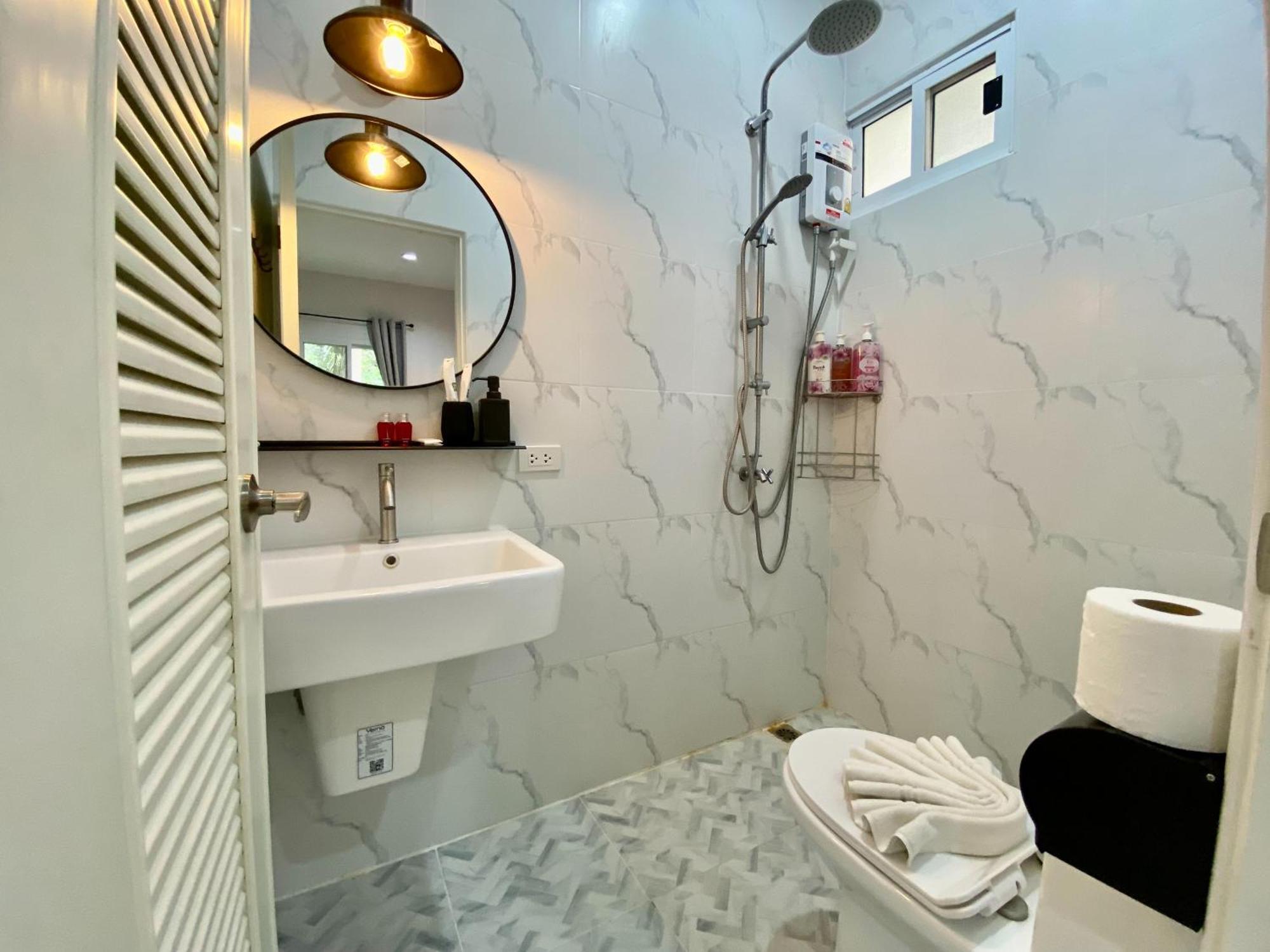 Baan Patcharintorn Samui Ferienhaus