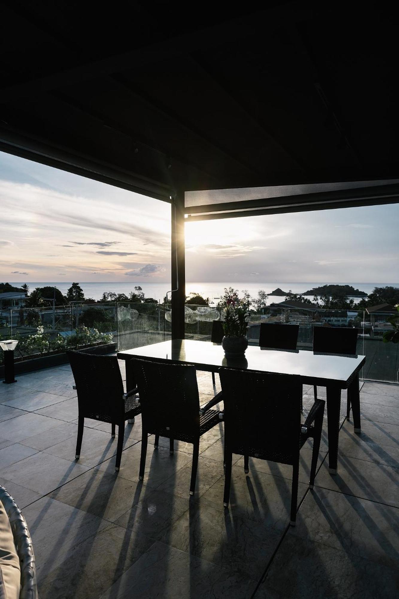 Villa Obsidian, With Staff, Sea View And Walk To Choeng Mon