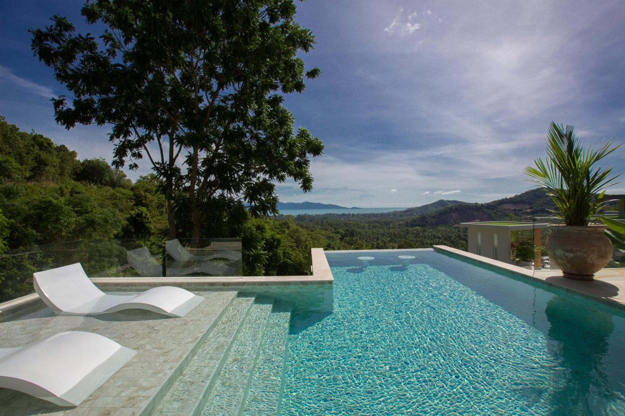 Zog Villa