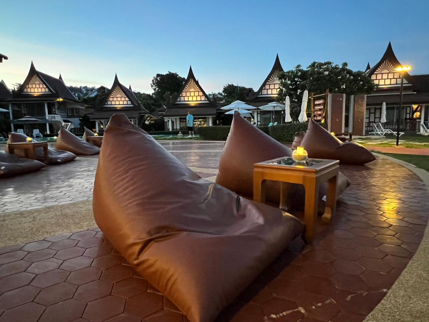 Aura Samui