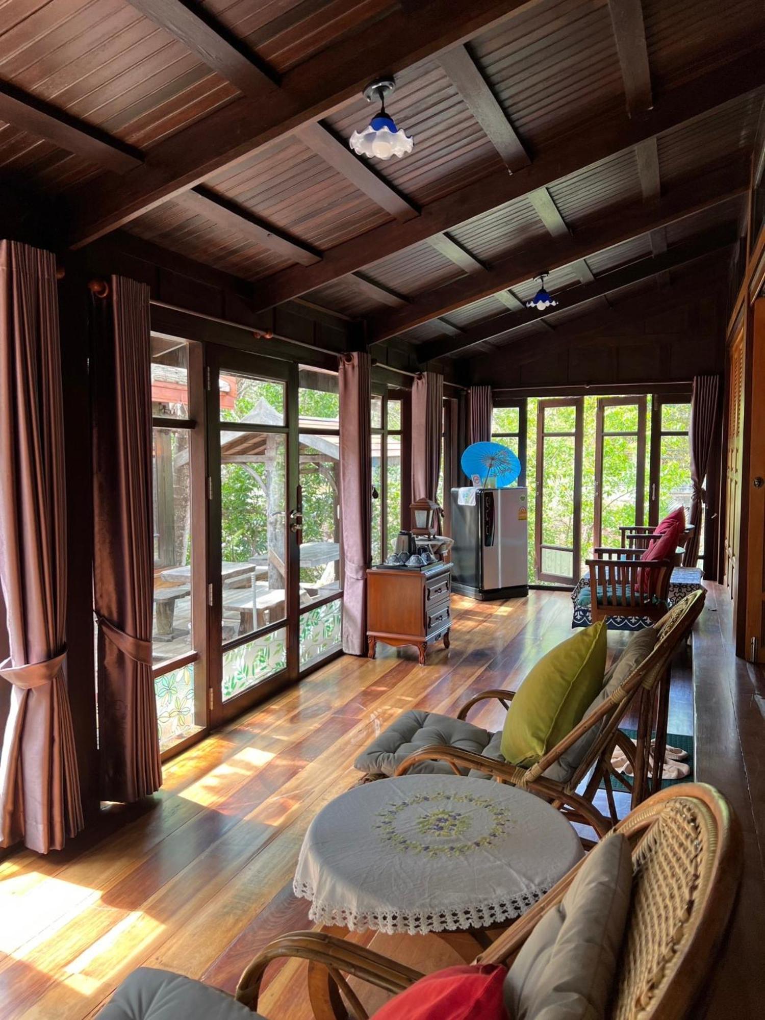 Villa Sasitara Thai *