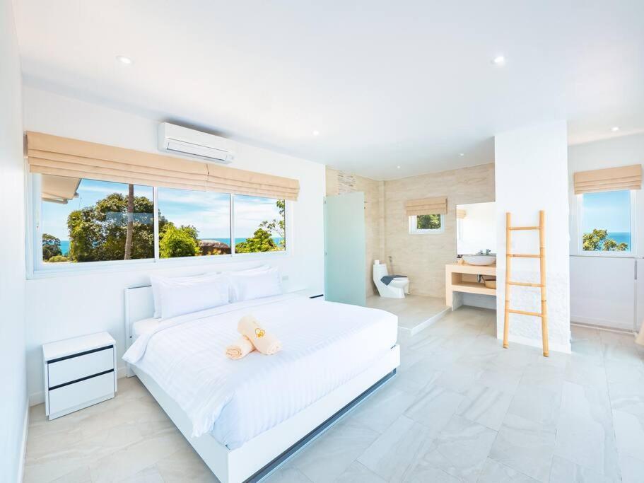Villa Maviela Sea View 2 Bdr *