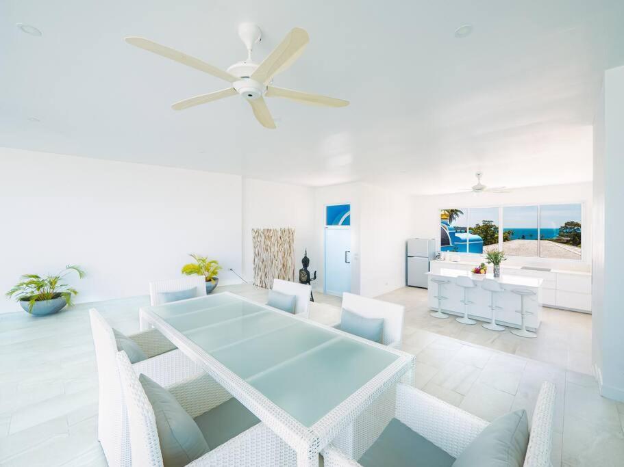 Villa Maviela Sea View 2 Bdr *