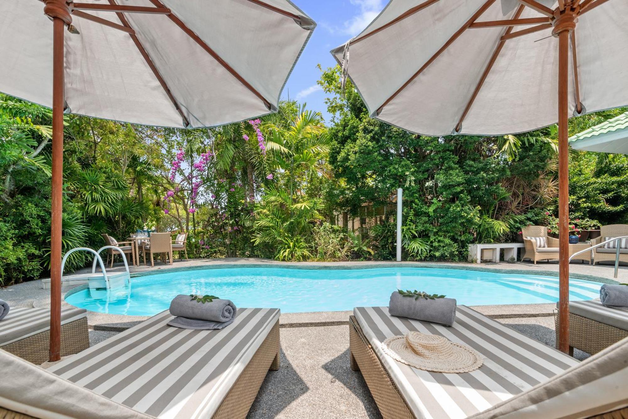2br Baan Orchid, Seconds To