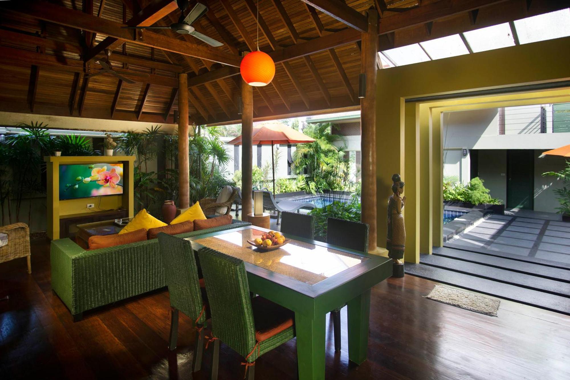 Romantic 1 Bed With Pool - 150 Mtrs To *
