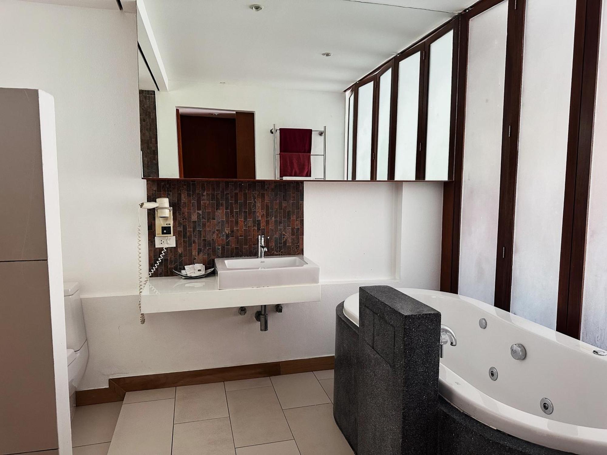Samui Mekkala Seaview Hotel 4*