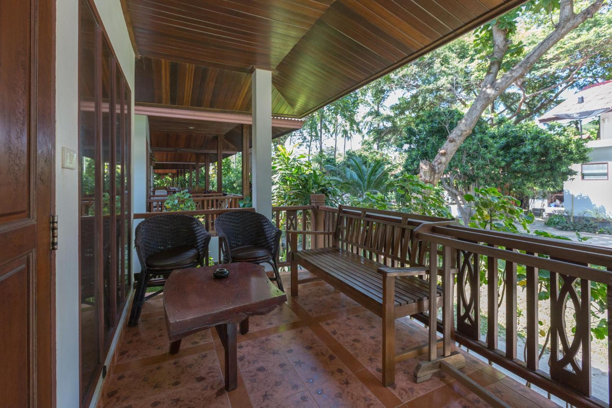 Long Lodge, Beach, Koh Samui
