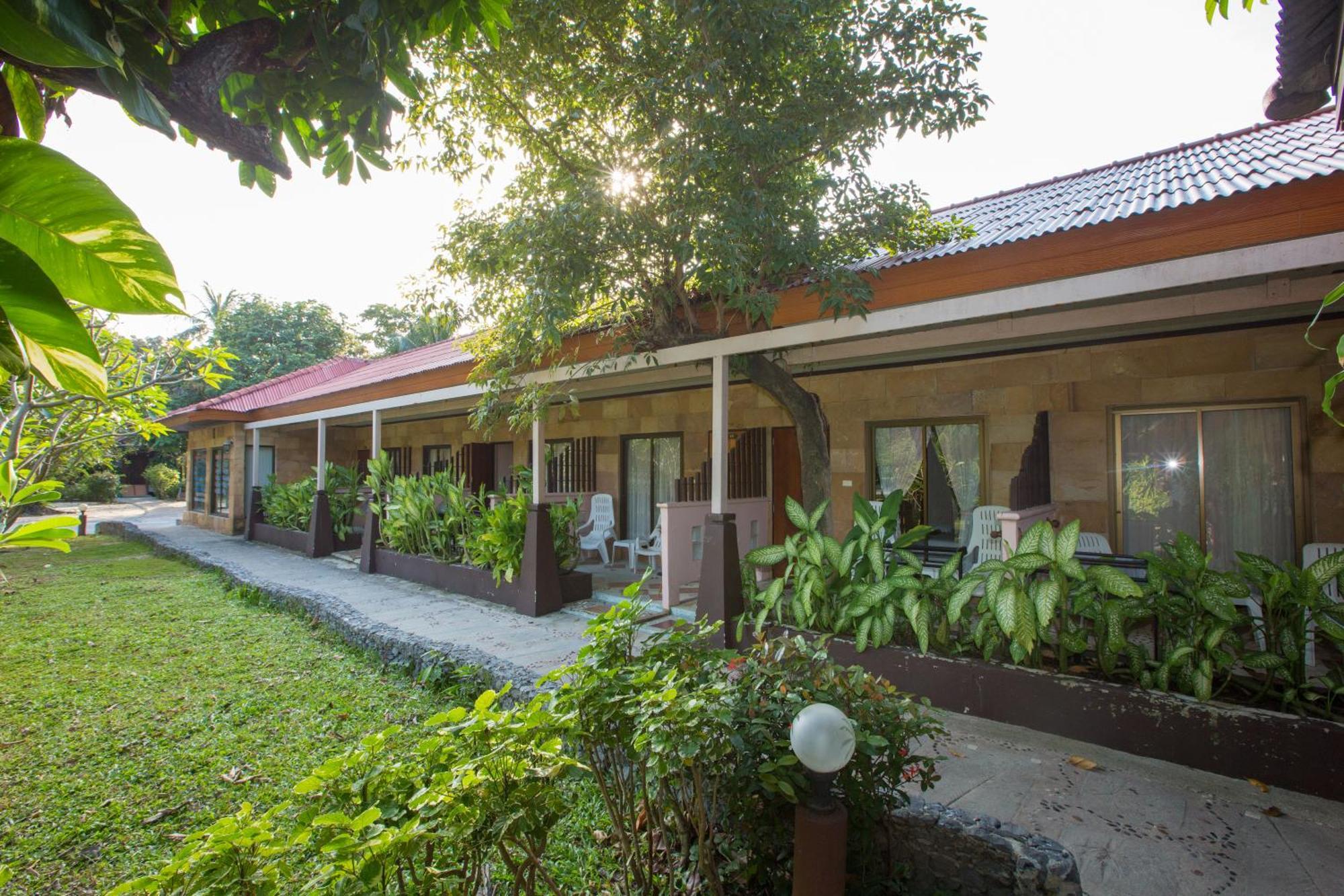 Long Lodge, Beach, Koh Samui