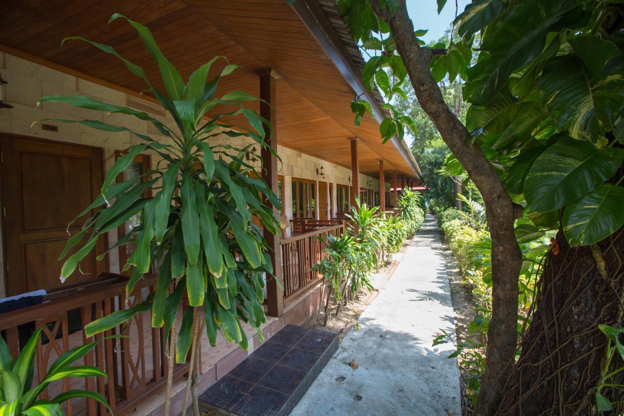 Resort Long Lodge, Beach, Koh Samui