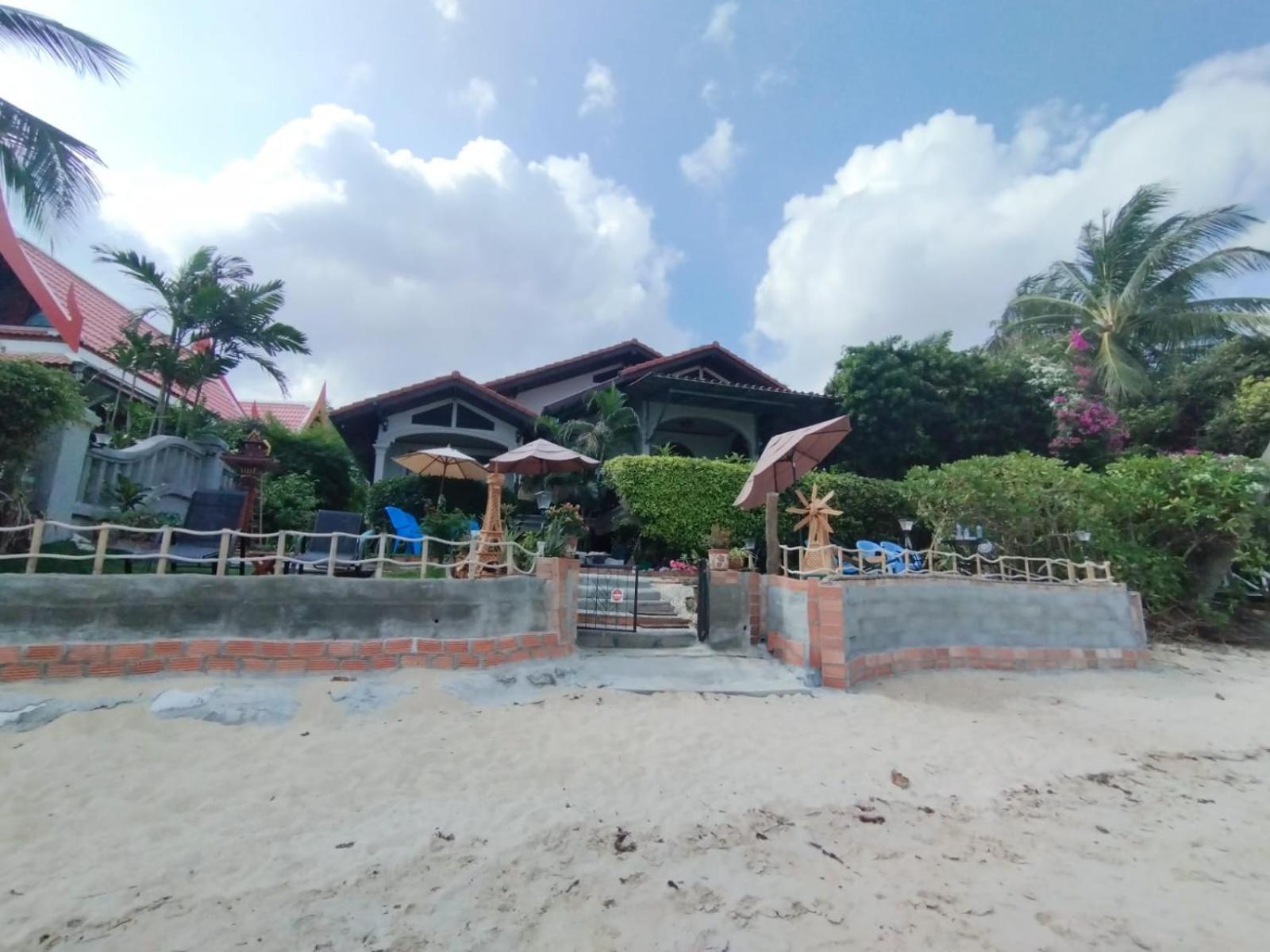 Luxury Front Sea Private Villa, 3 Bedroom On The Bang Po Maenam ,ko Samui Villa