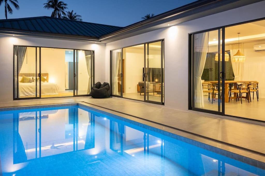 Villa Modern 3 Bedroom Villa! Kbr16 Koh Samui