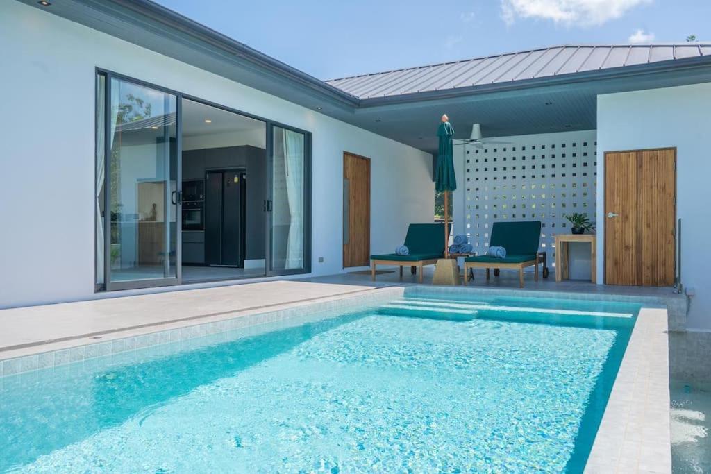 Villa Modern 3 Bedroom Villa! Kbr16 *