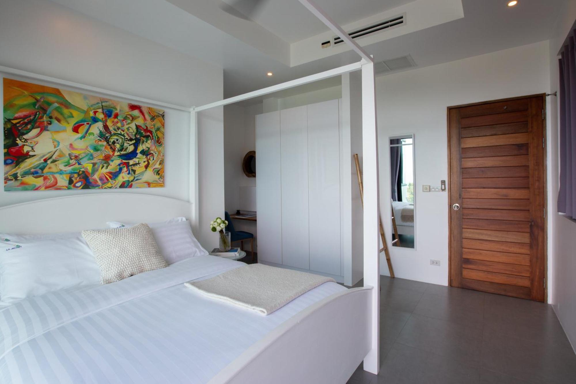 La Moon Chaweng Noi 4br Villa *