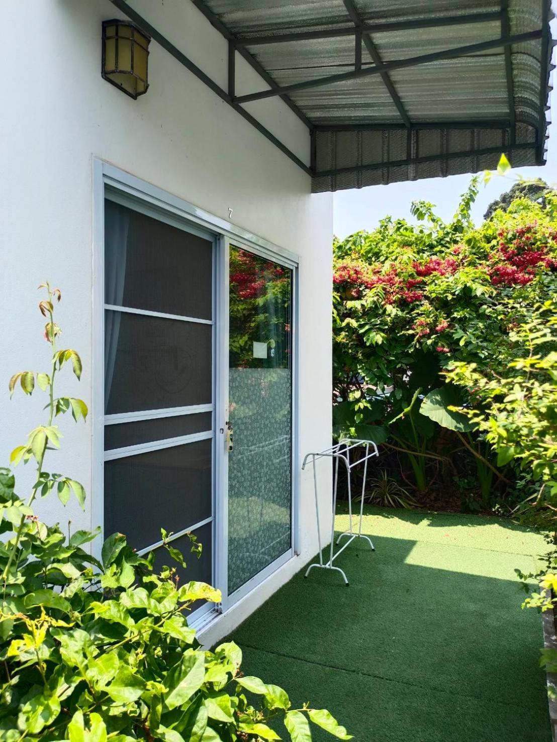 Phannarai House 3*