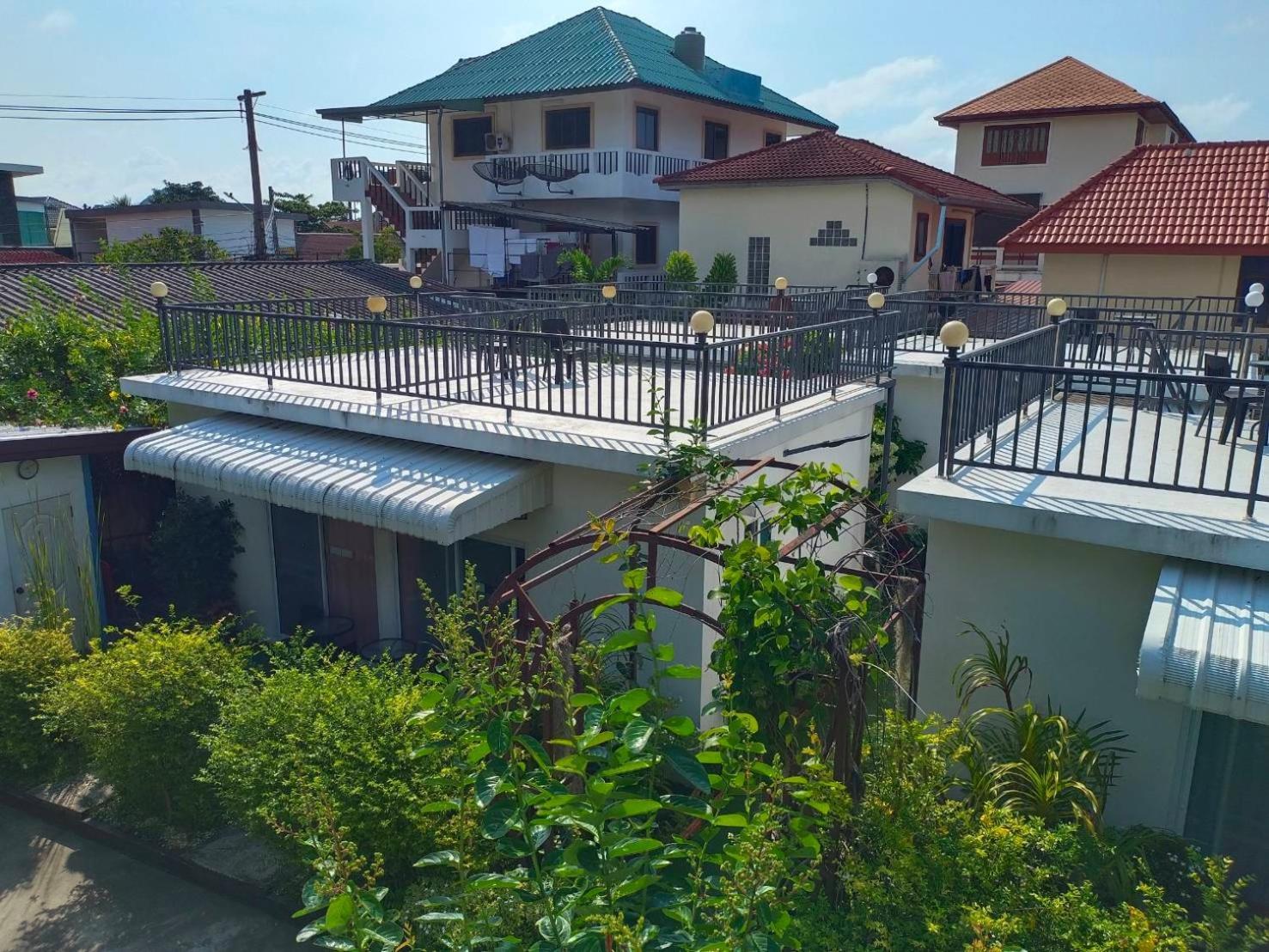 Resort Phannarai House 3*