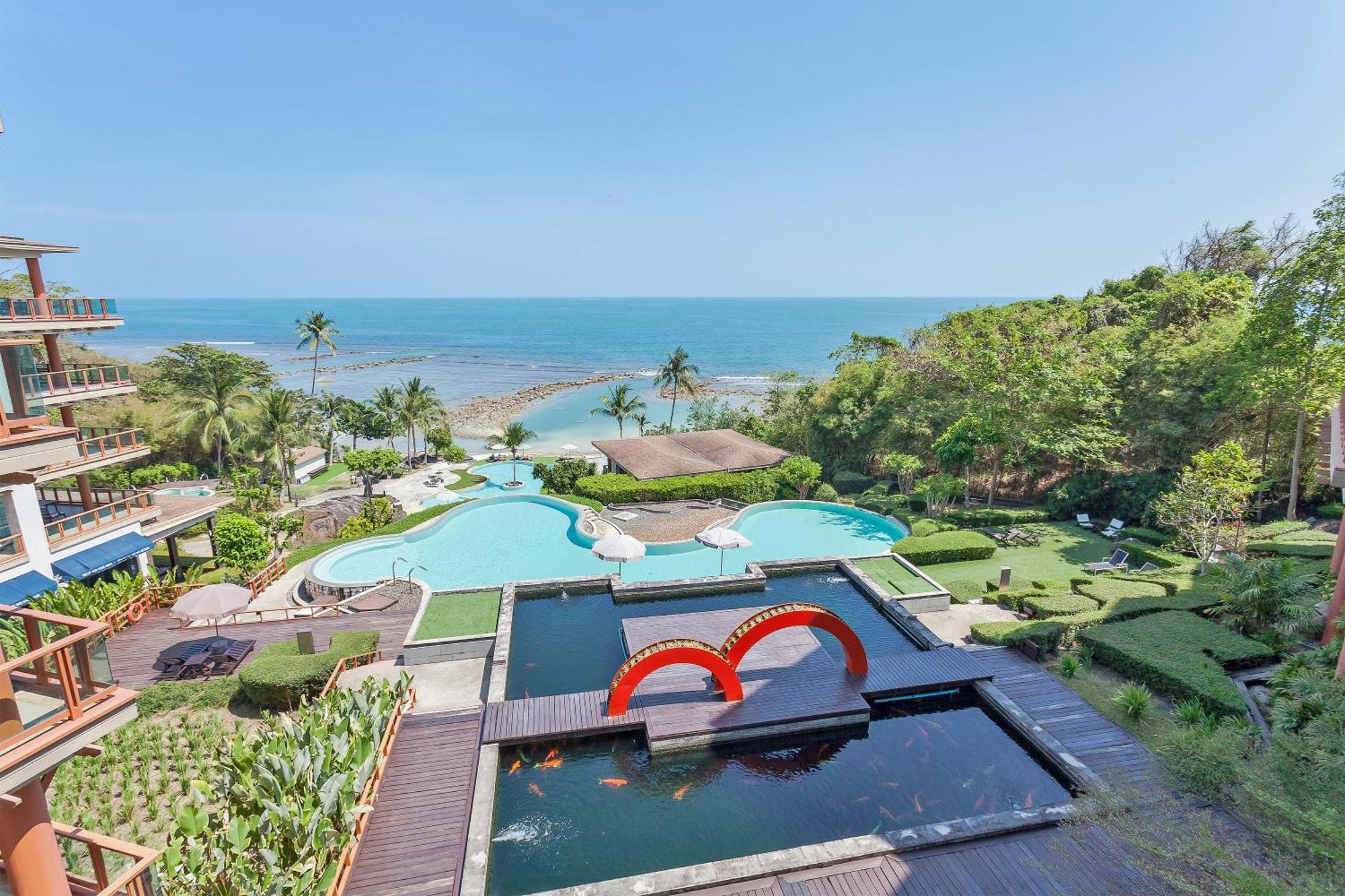 Shasa - Luxury Beachfront *