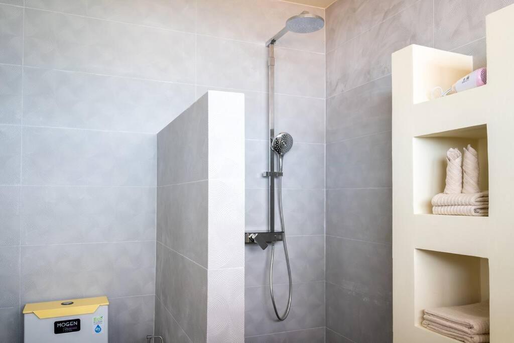 3 Bedroom Close To Fisherman's Village Kbr18 Villa