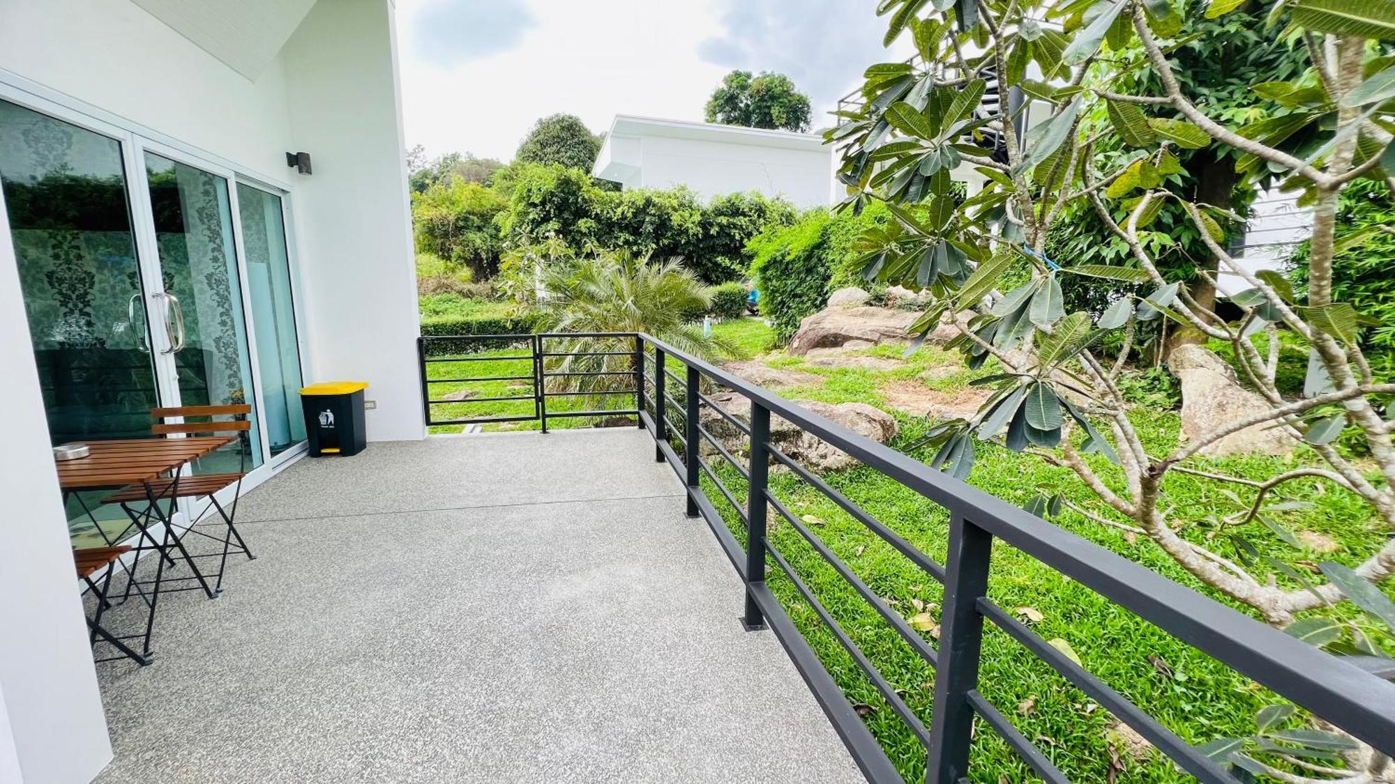 Villa The