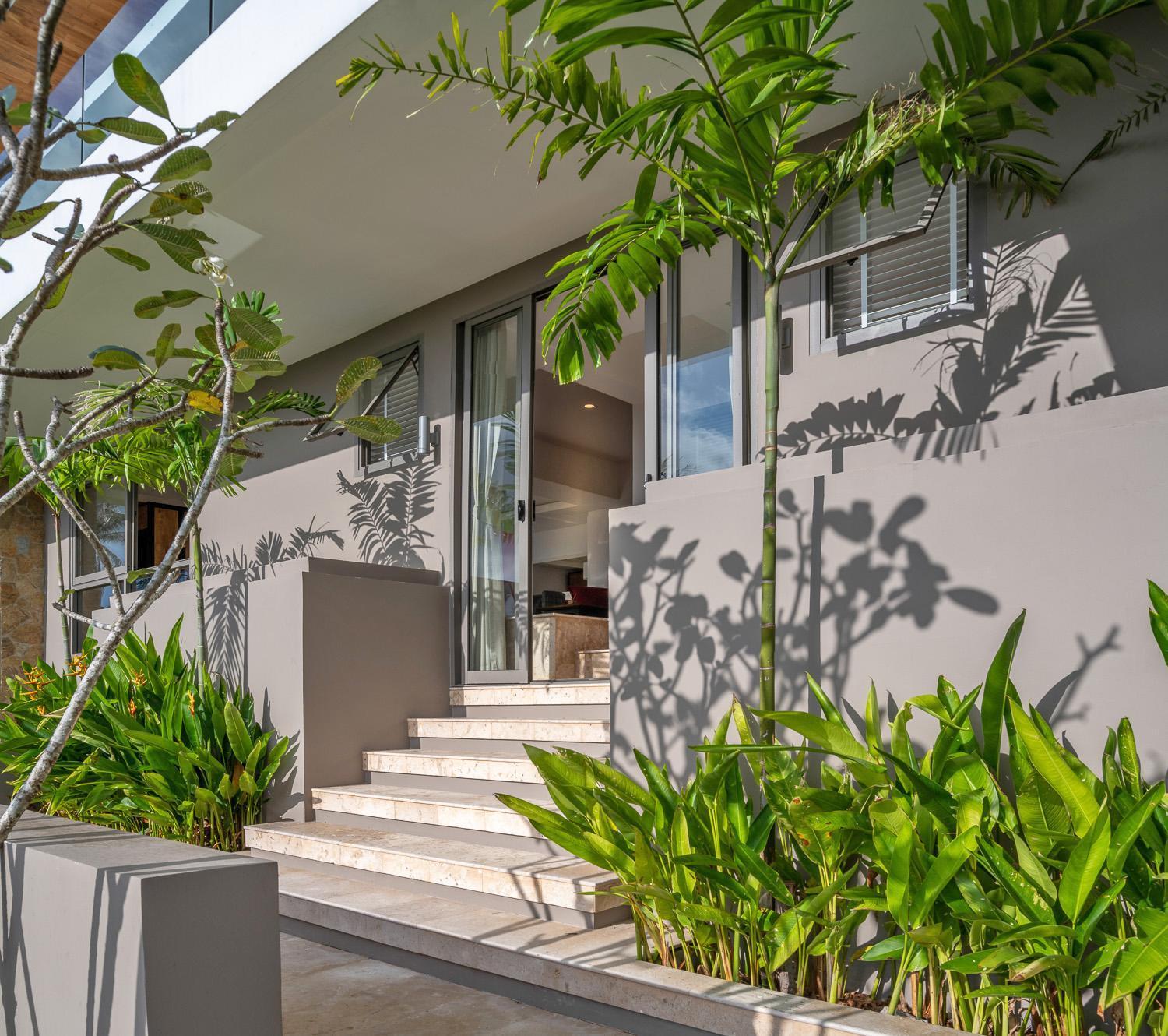 Aruna Villa