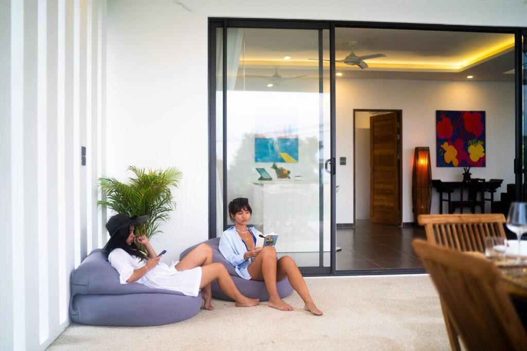 20% Off ! 1 Km From The Villa *