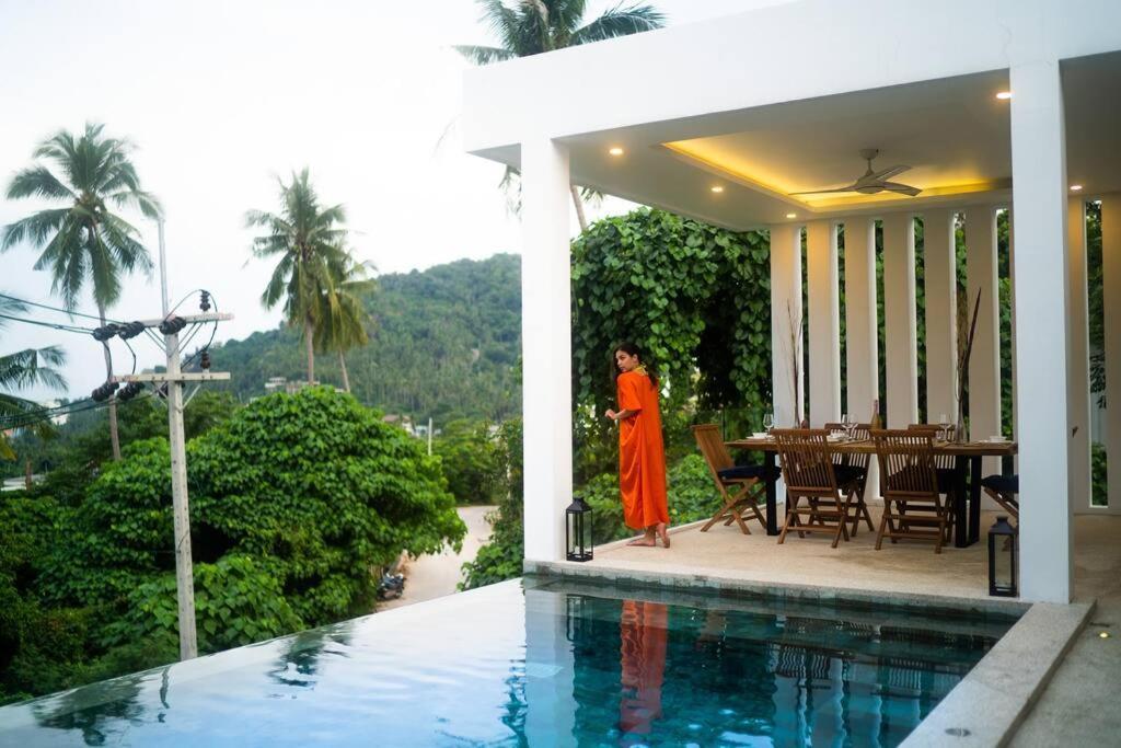 20% Off ! 1 Km From The Villa *