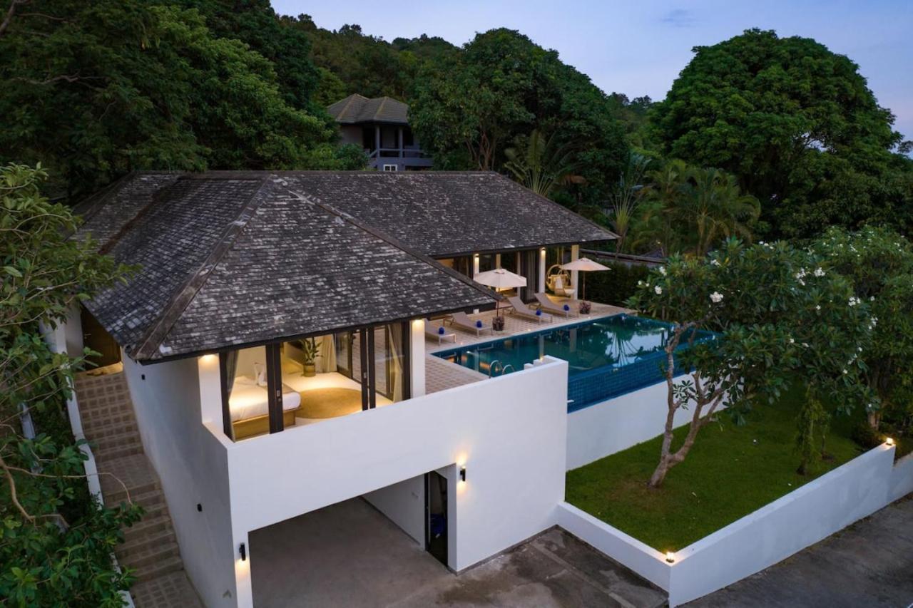 Private Pool, Sunset Seaview Villa.
