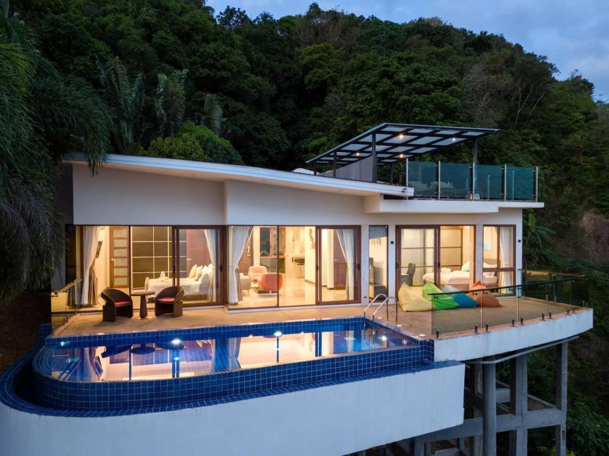 Holiday home Eagles Nest 3br Pool With Great Seaview, Gym *