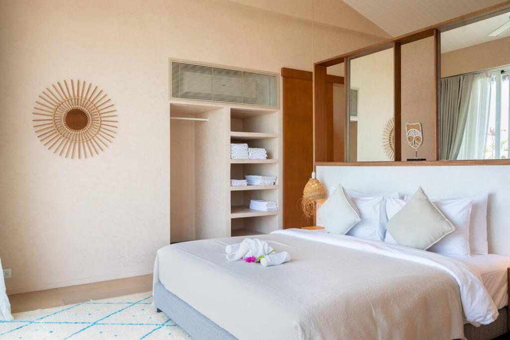 Villa Boho Sea View Villa-tranquil 2br Escape Kbr19