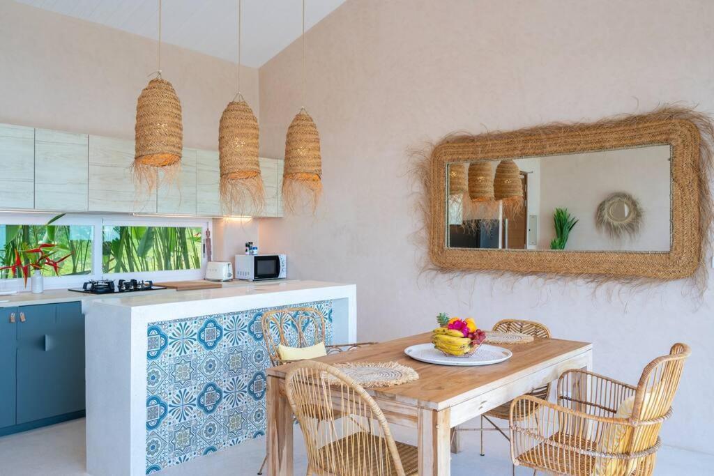 Villa Boho Sea View Villa-tranquil 2br Escape Kbr19
