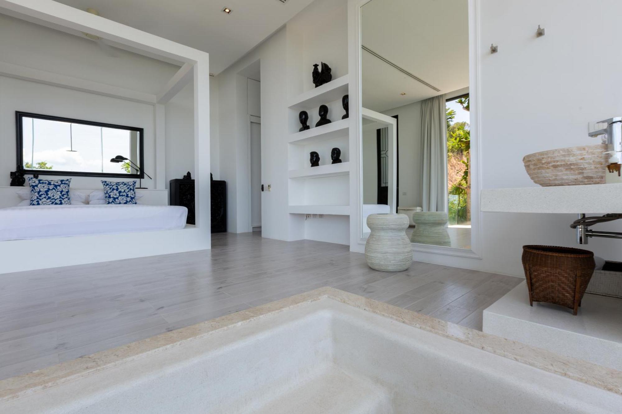 Villa Belle - Fully Serviced Private Sea View With An Award Winning In-house Cook *