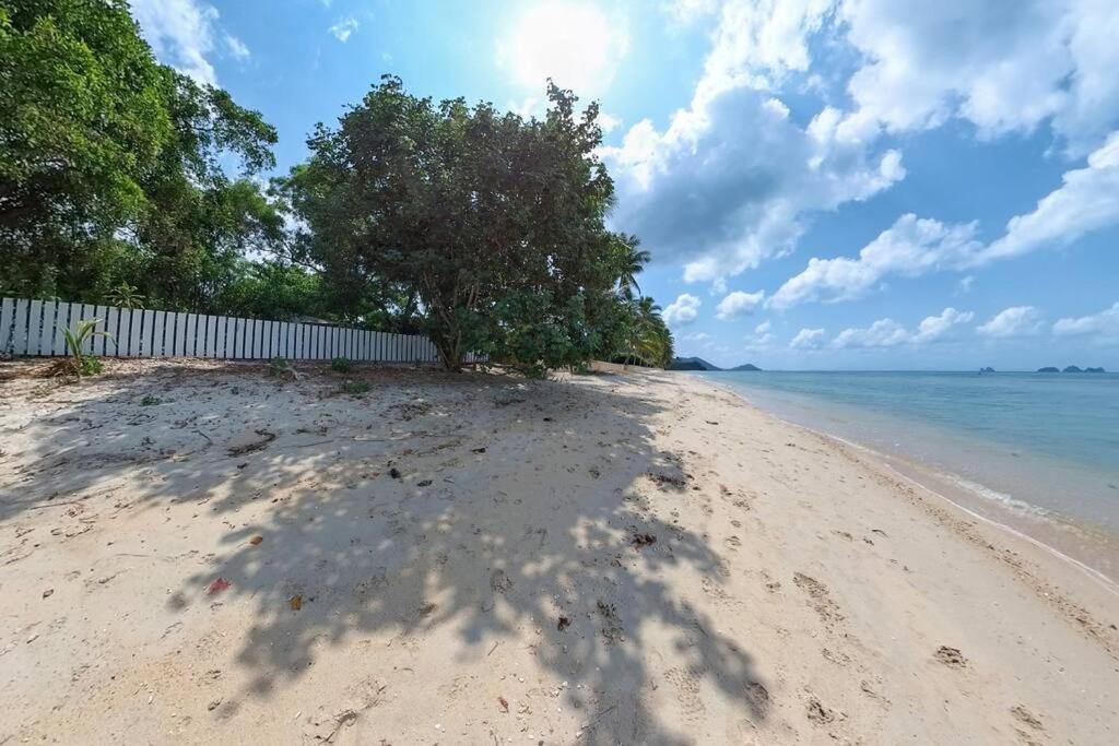 Brand New Beachfront Tiny Oniro Koh Samui