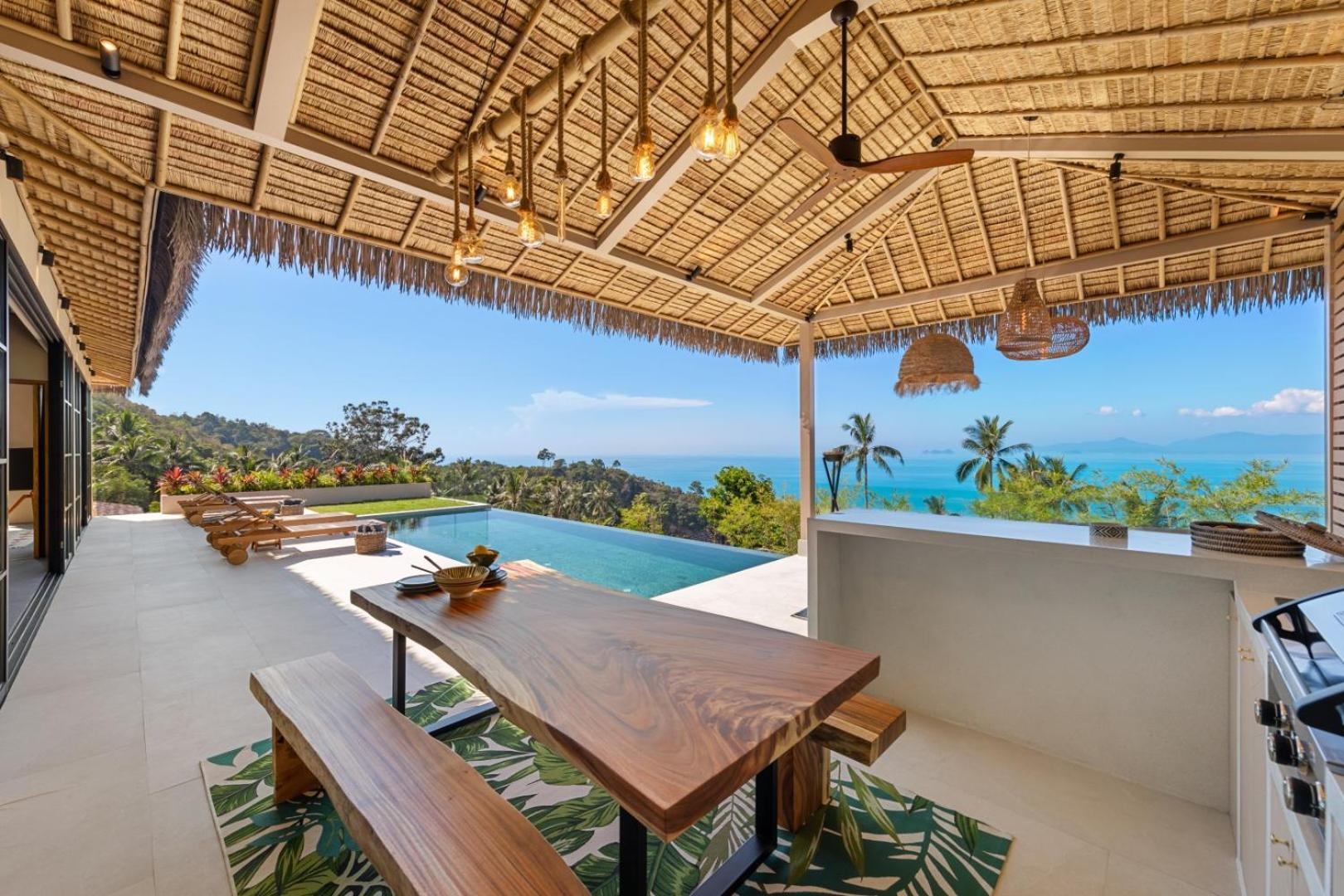 Wabi Sabi Tropical Seaview *