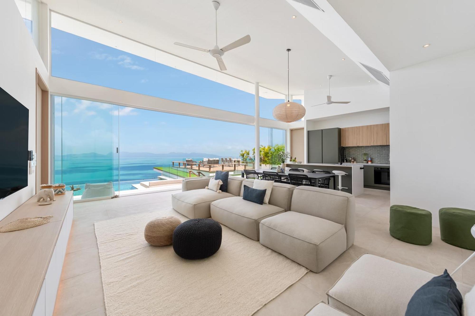 Stunning Tropical Seaview