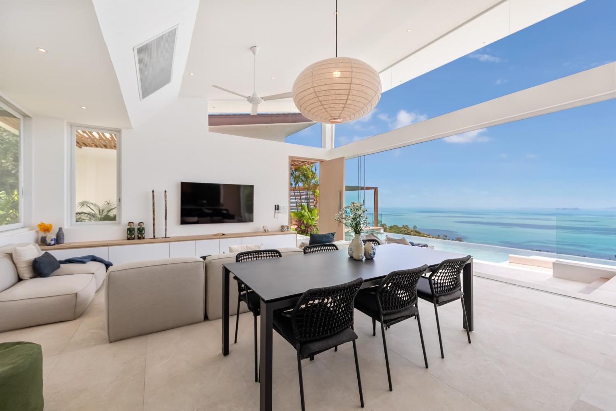 Stunning Tropical Seaview Villa *