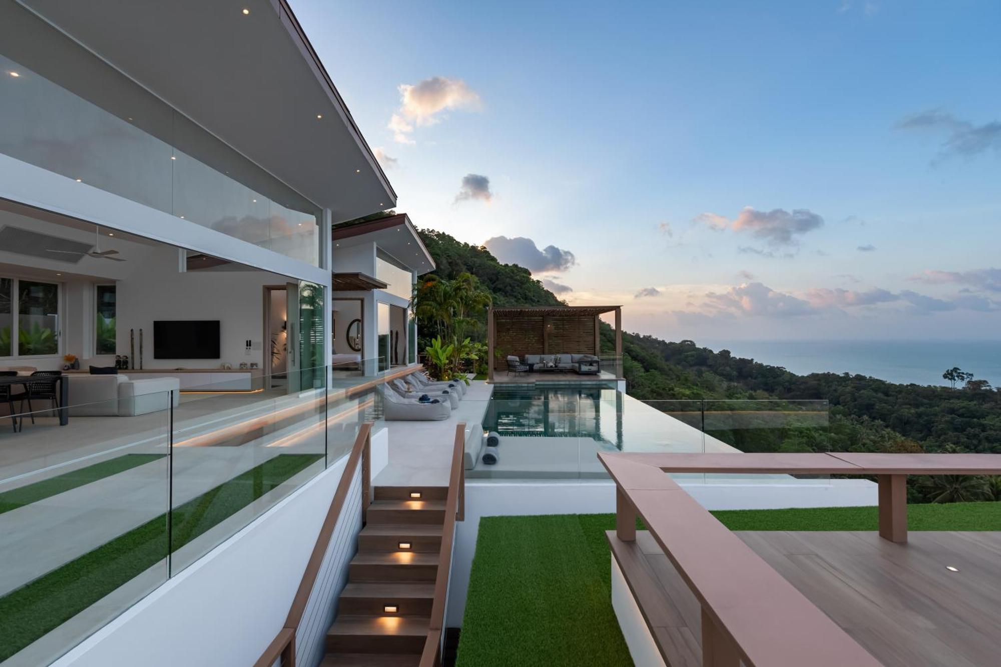 Stunning Tropical Seaview Mae Nam