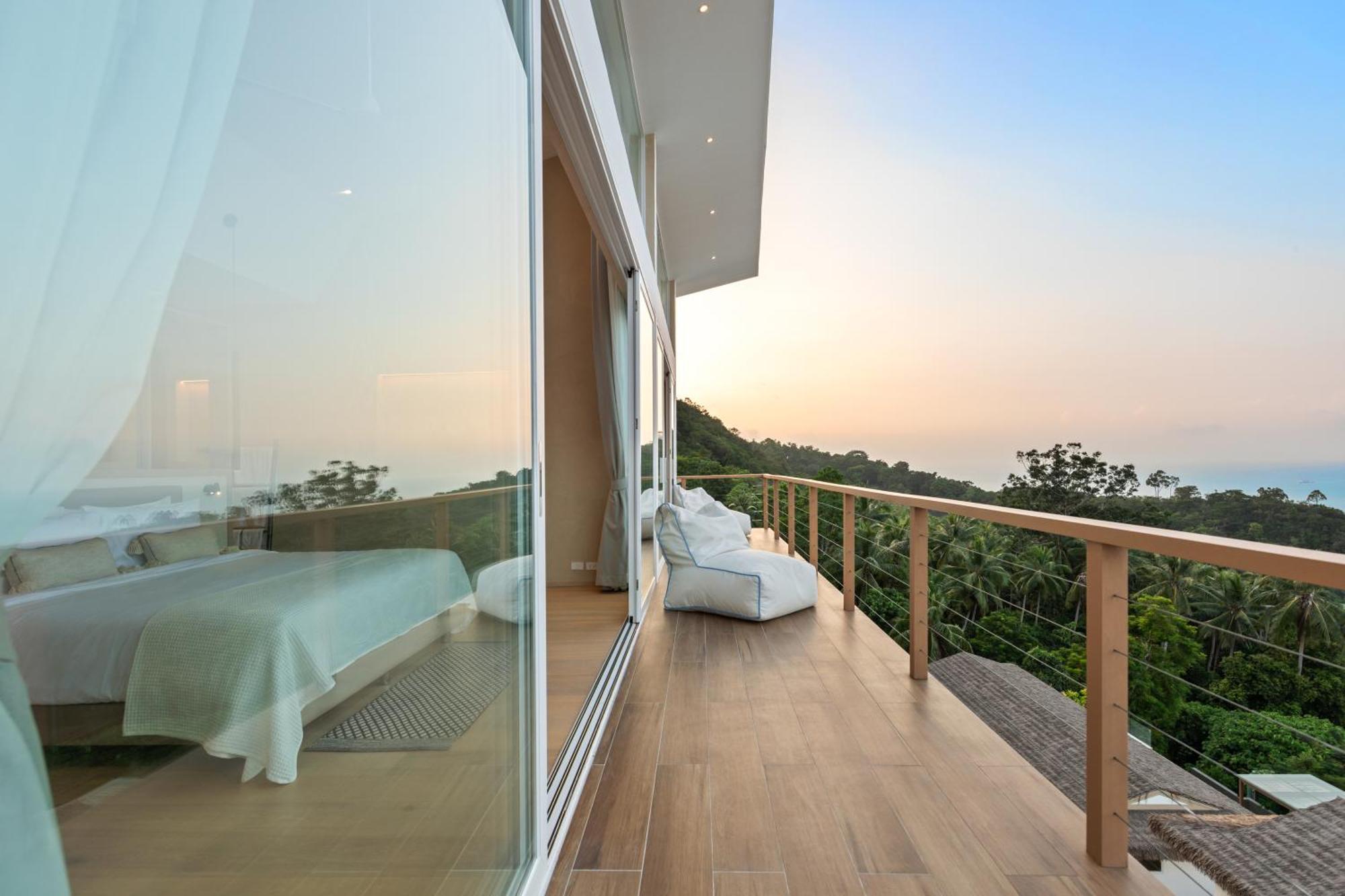 Azur Pacific Seaview