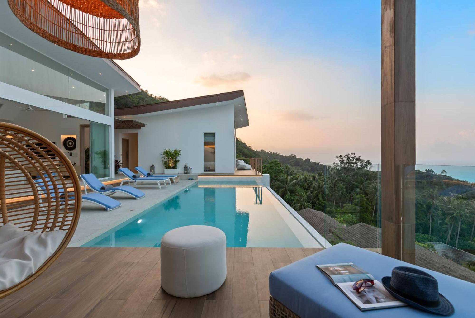 Azur Pacific Seaview Villa Mae Nam