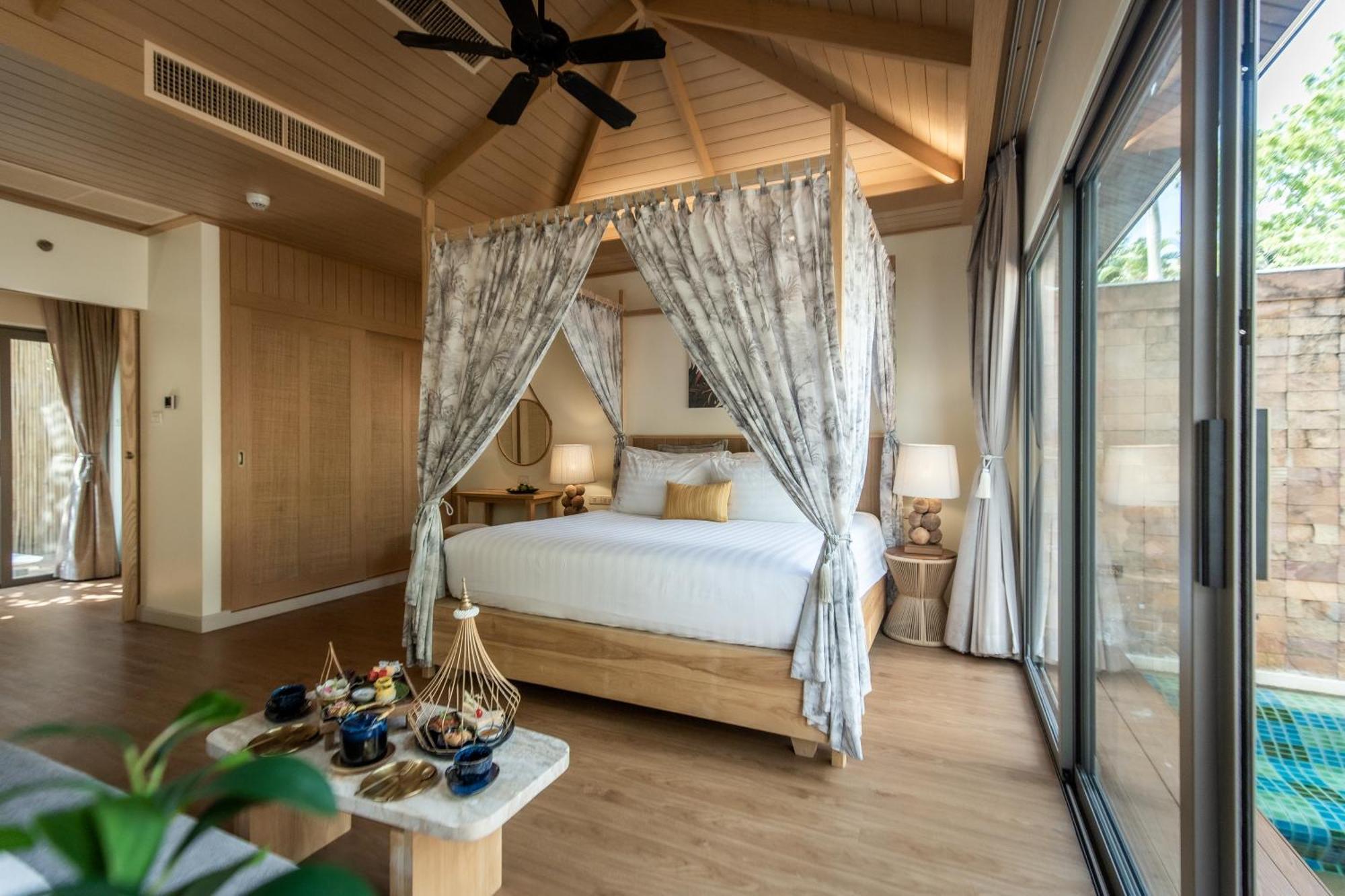 Tempat peranginan Bandara & Pool Villas, Samui 4*