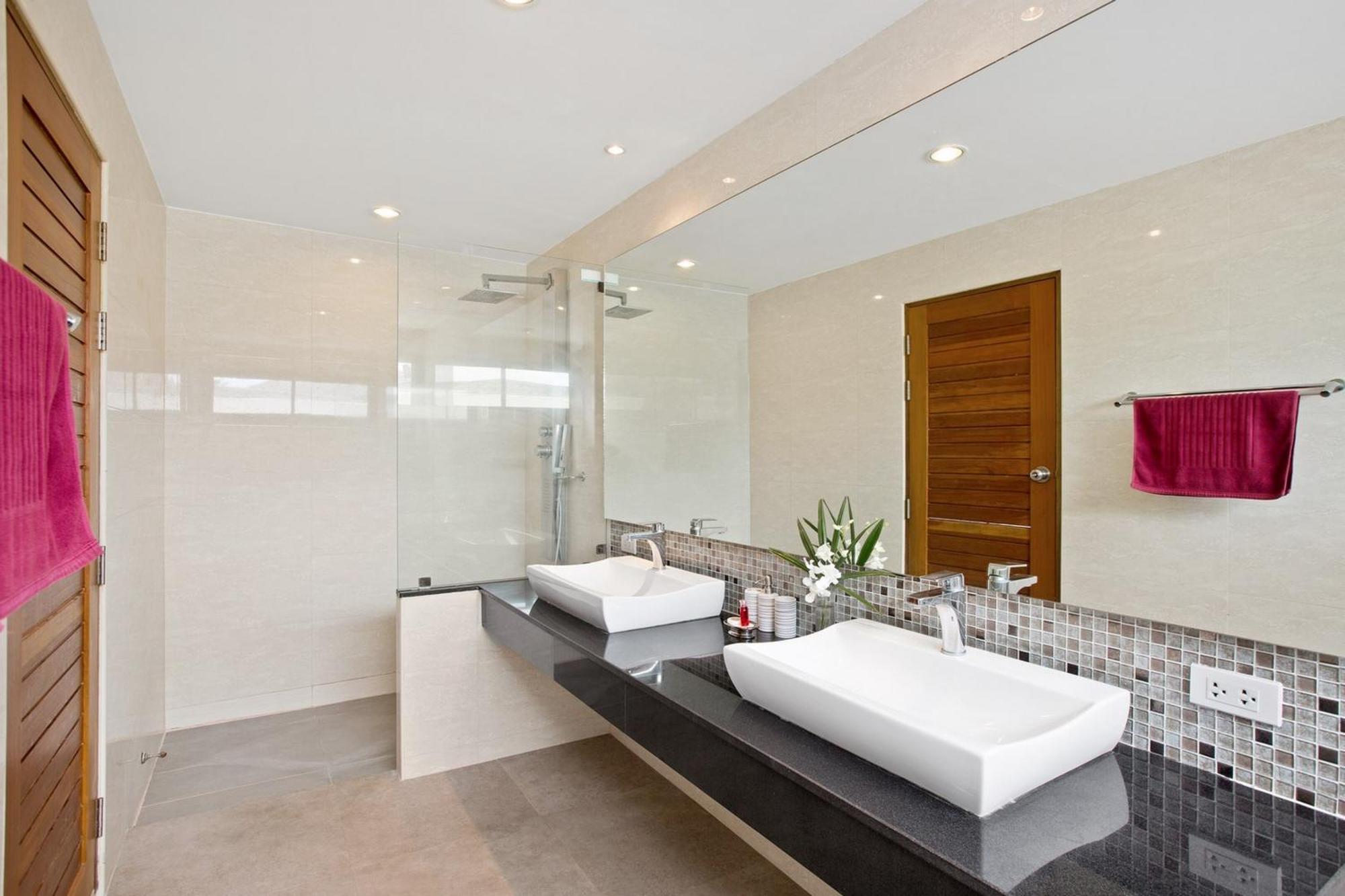 Tranquil 3 - 2 Bedroom Apartment