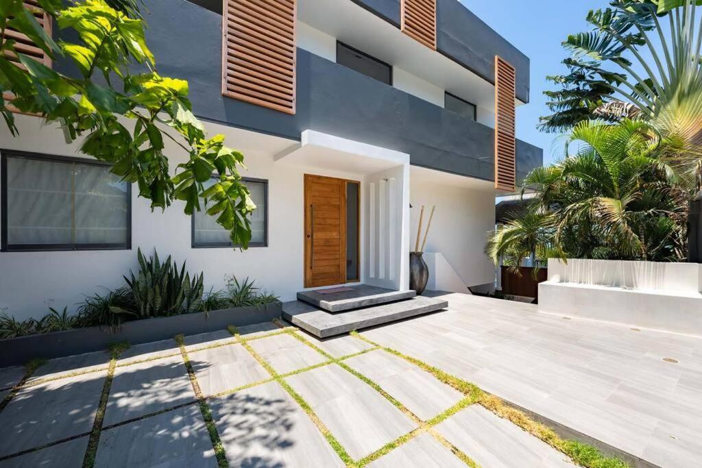 Villa Serene Escape Balcony In Chaweng Kbr20 Amphoe Koksamui