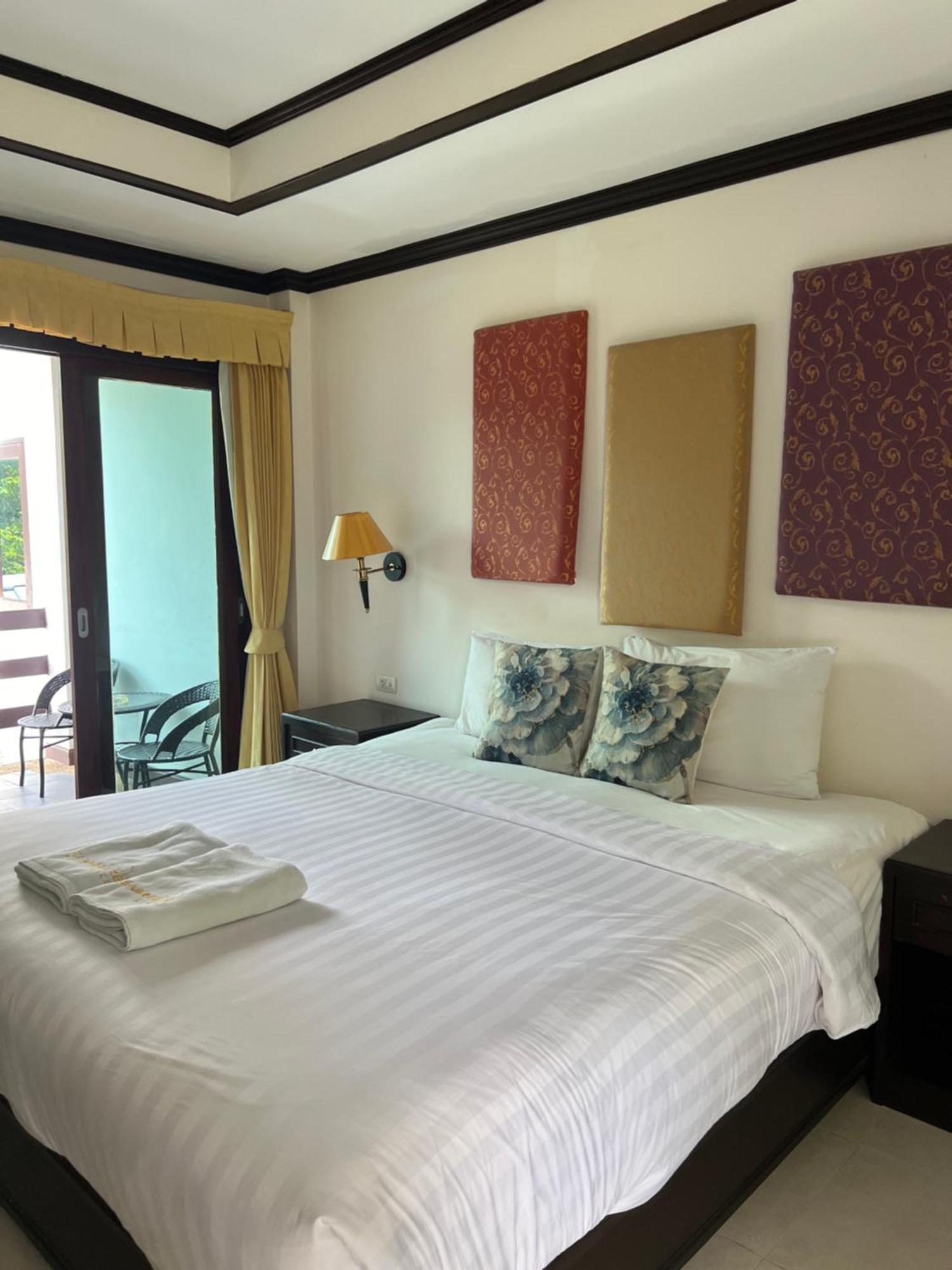 Samui Seabreeze Place Hotel 3*