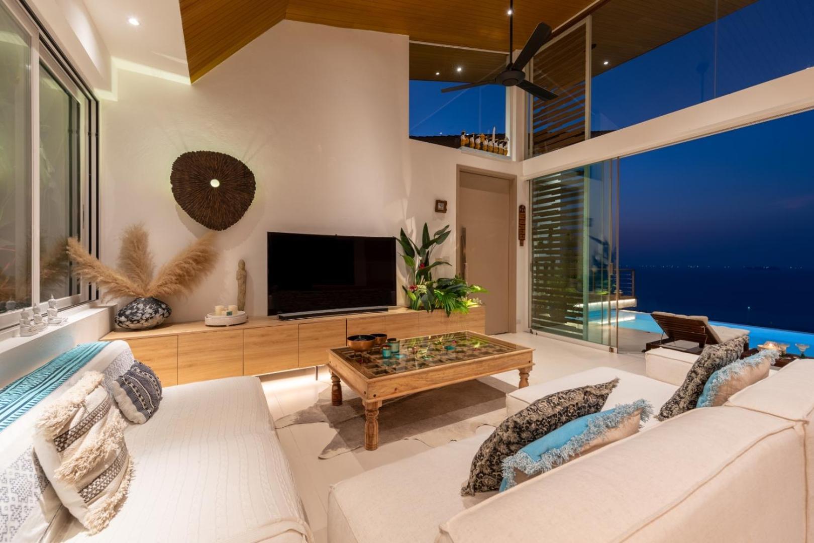 Jungle Seaview With Suspended Bed
